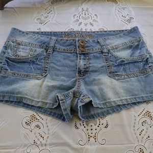 Wallflower jean shorts